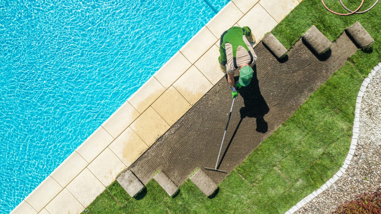 Rollrasen im Garten- und Landschaftsbau